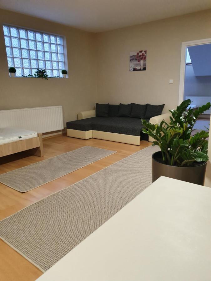 Bella Apartman Сегед Экстерьер фото