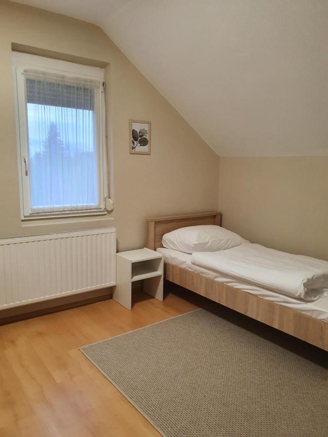 Bella Apartman Сегед Экстерьер фото
